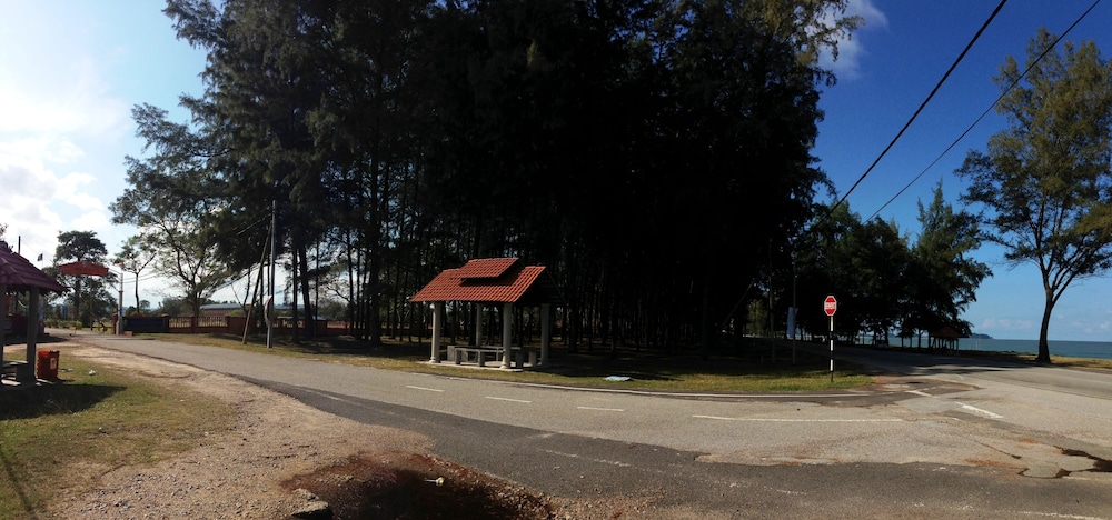 Semarak Beach Inn 32/45