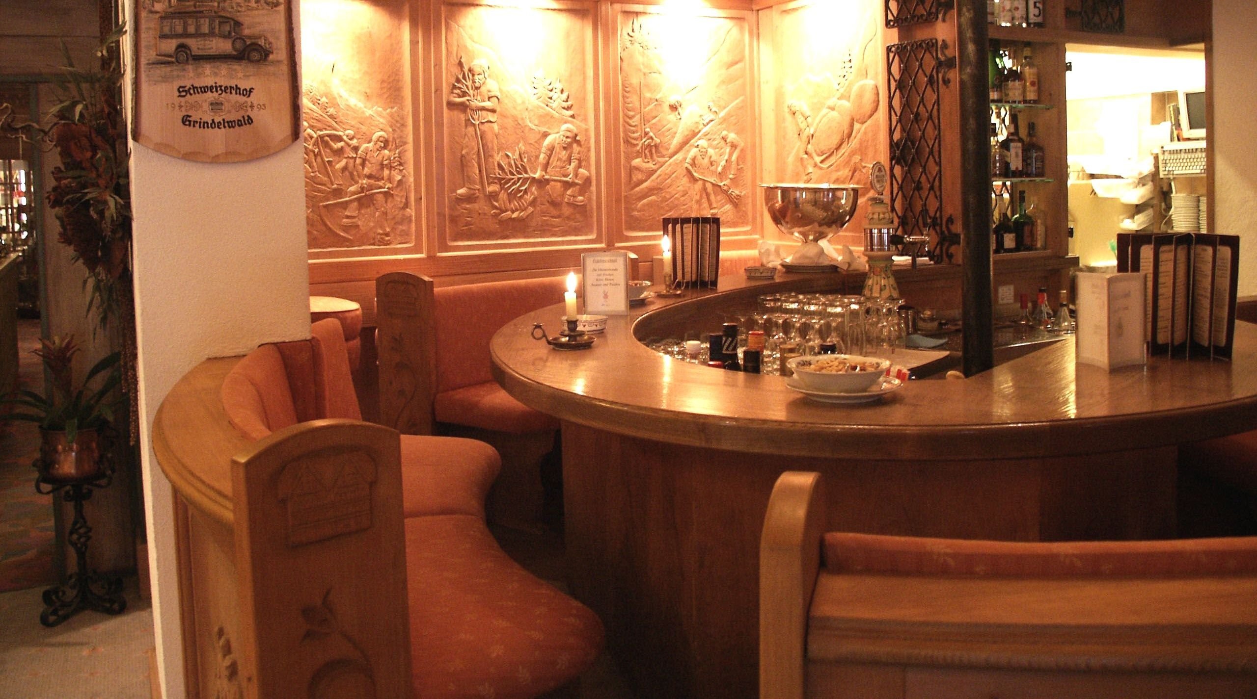 Romantik Hotel Schweizerhof 79/83