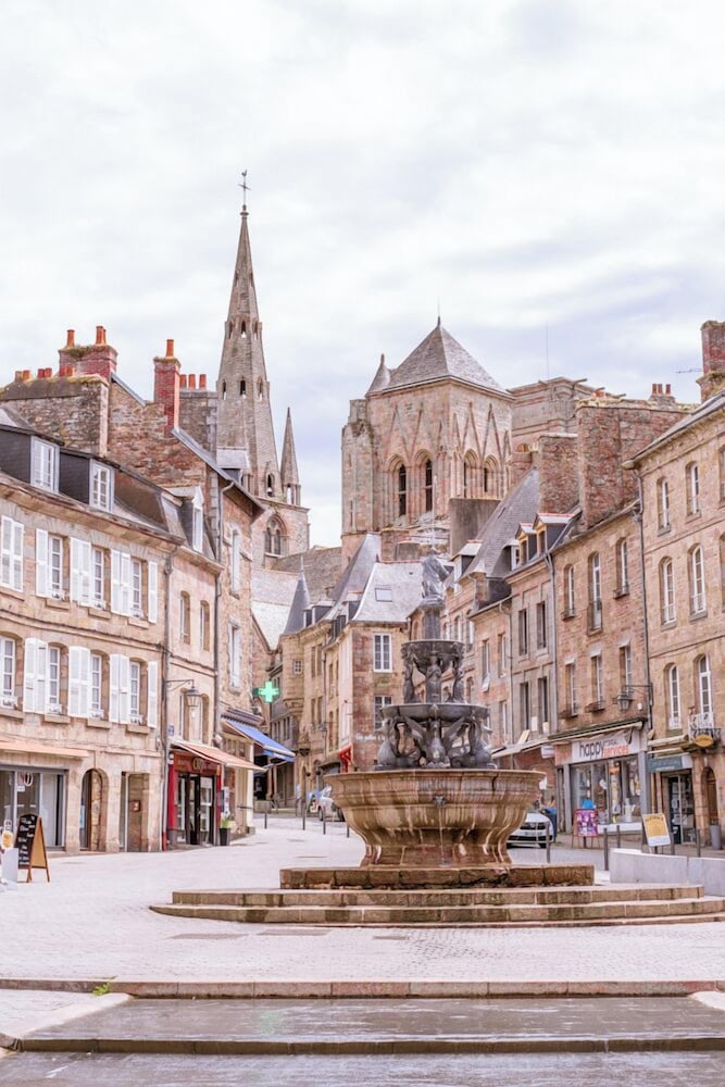 Ibis Guingamp - Coeur De Bretagne 61/63