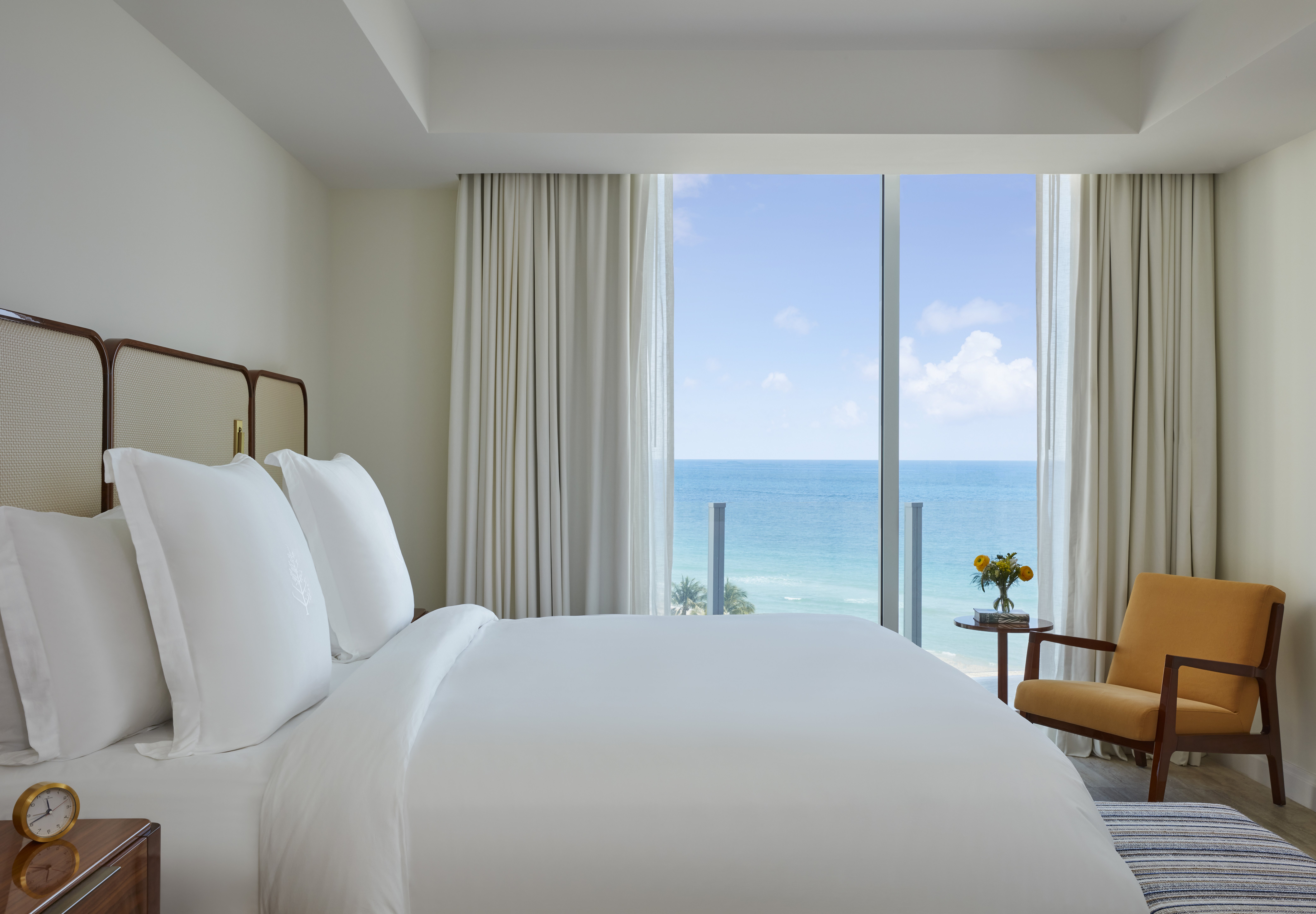 2 Bedrooms, Residential, Panoramic, Suite, Ocean Front