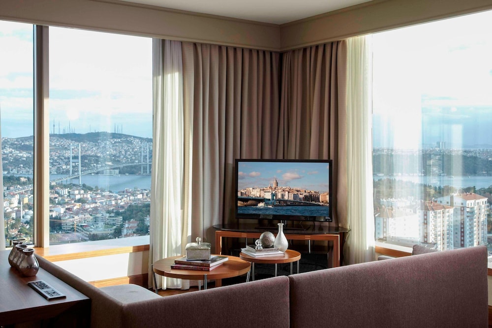 Renaissance Istanbul Polat Bosphorus Hotel 36/68