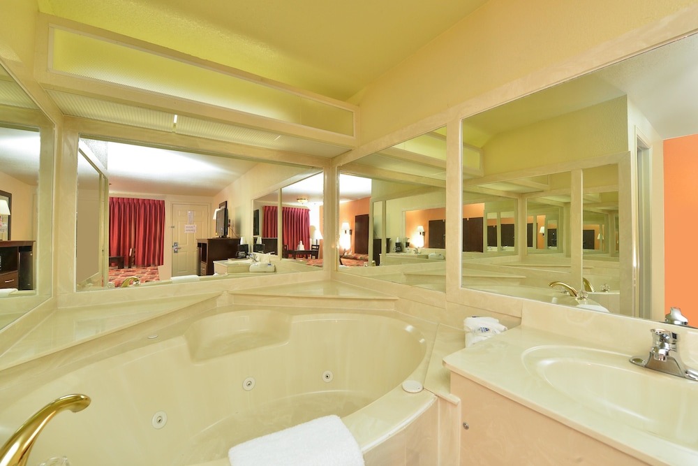 Red Roof Inn Hope 15/31