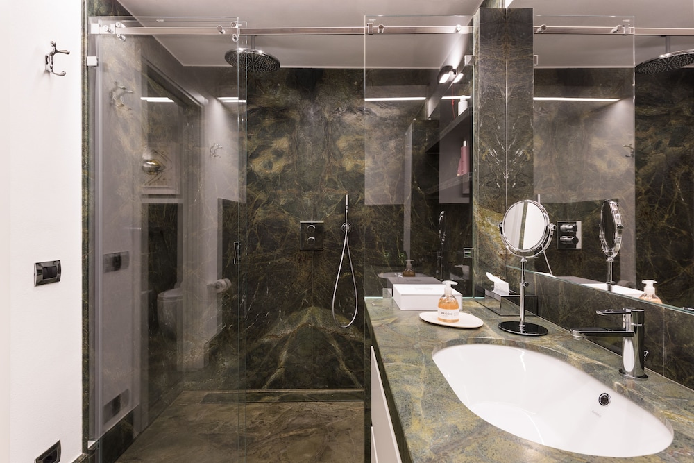 Palazzo delle Pietre Luxury Apartments 47/50