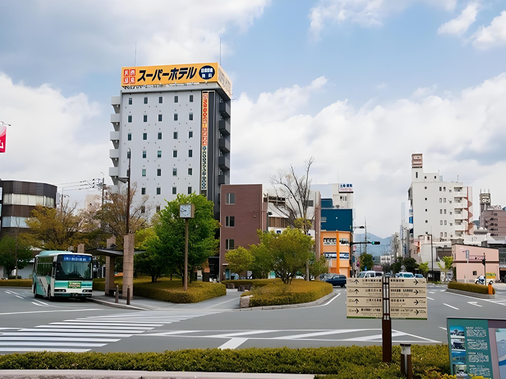 Super Hotel Hofu Ekimae 23/23