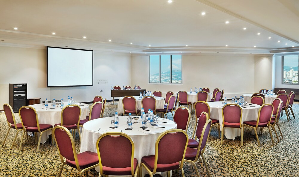 Al Habtoor Grand Hotel Beirut 40/50