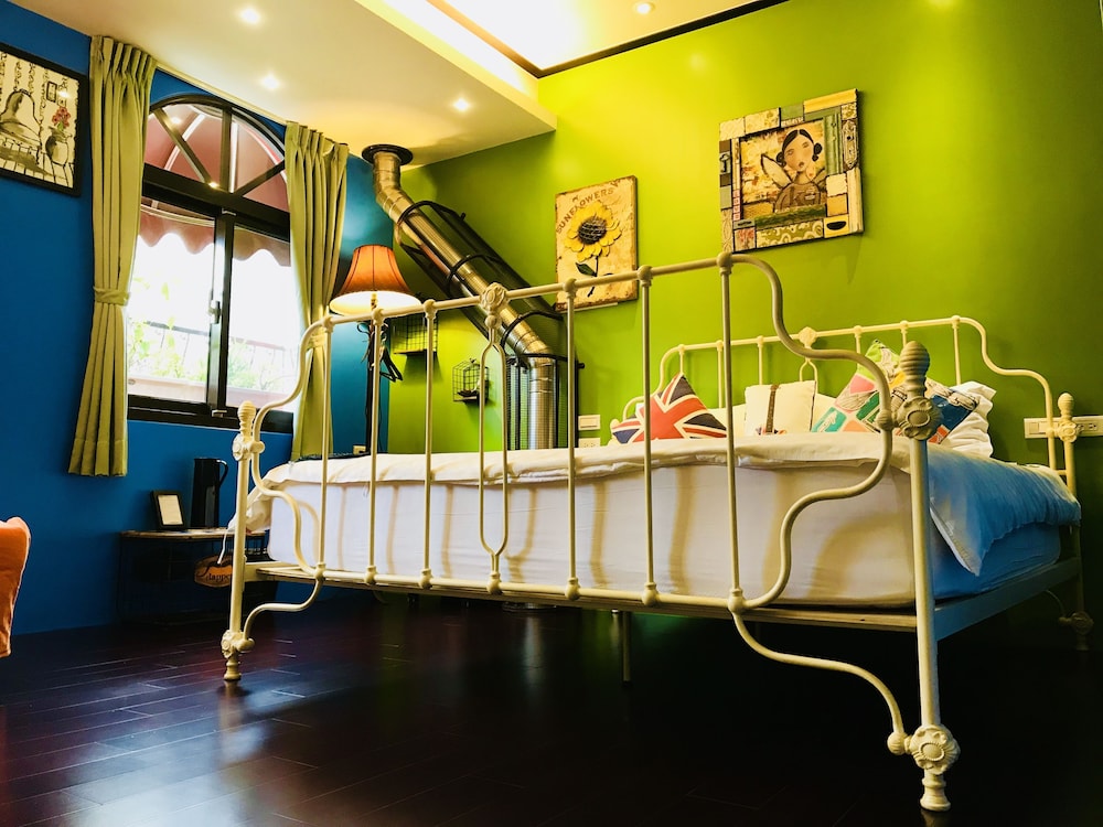 Mystery 13 B&amp;B 5/50