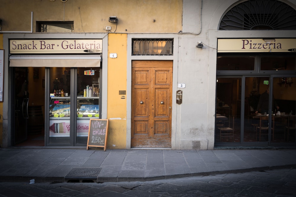 Wine Apartments Florence Prugnolo 1/23