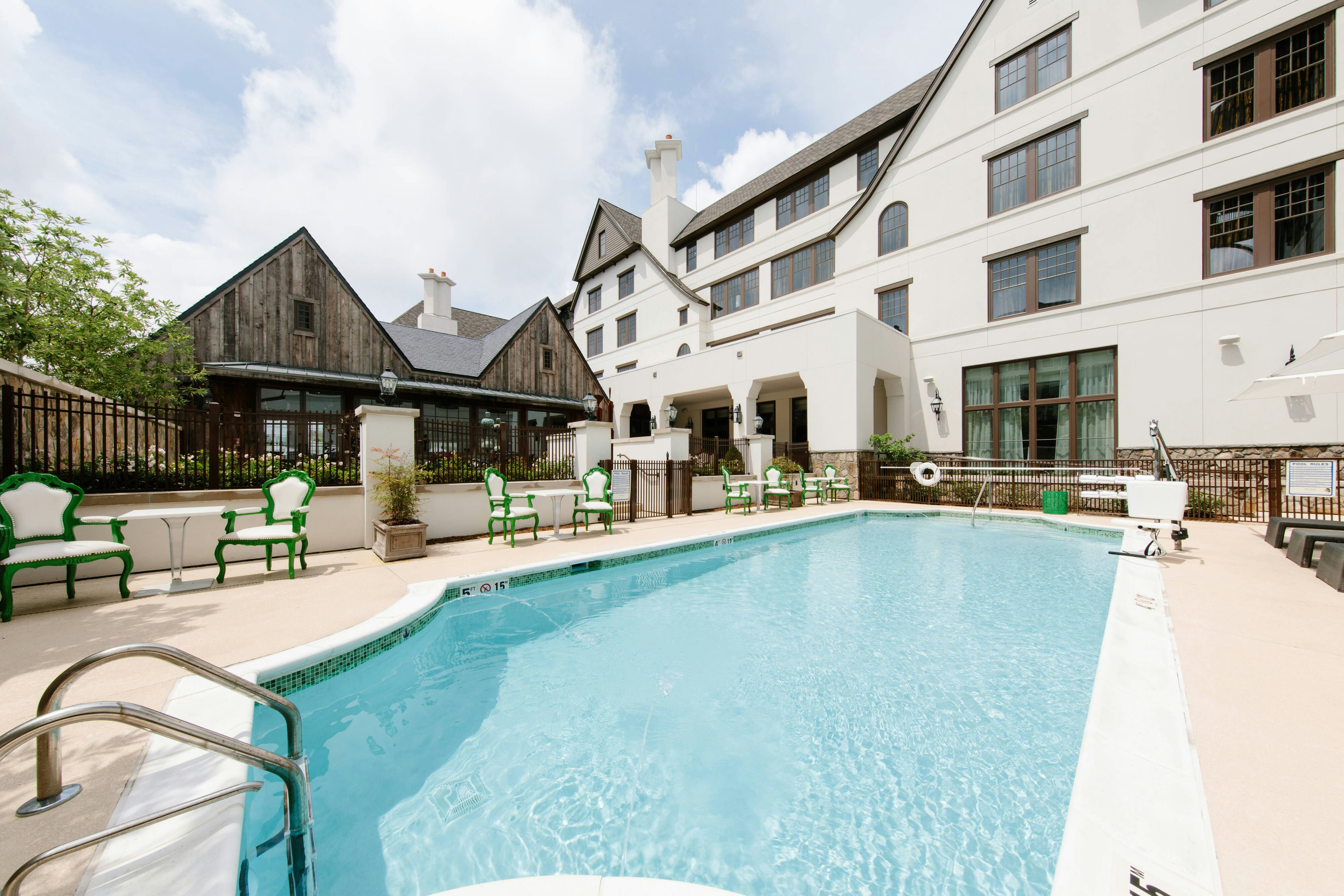 Grand Bohemian Hotel Mountain Brook Autograph Collection 31/32