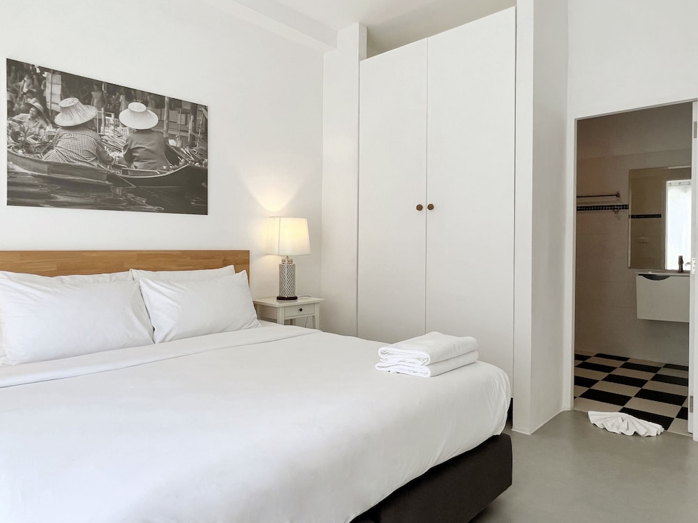 Isara Khao Lak 16/50
