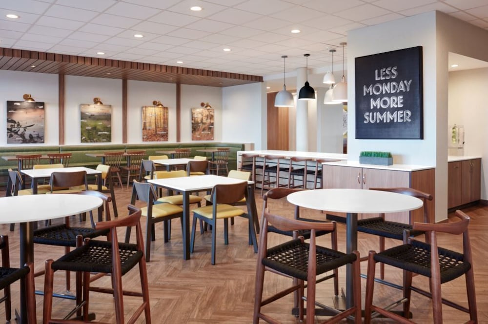 Fairfield Inn & Suites By Marriott Waco North 53/73