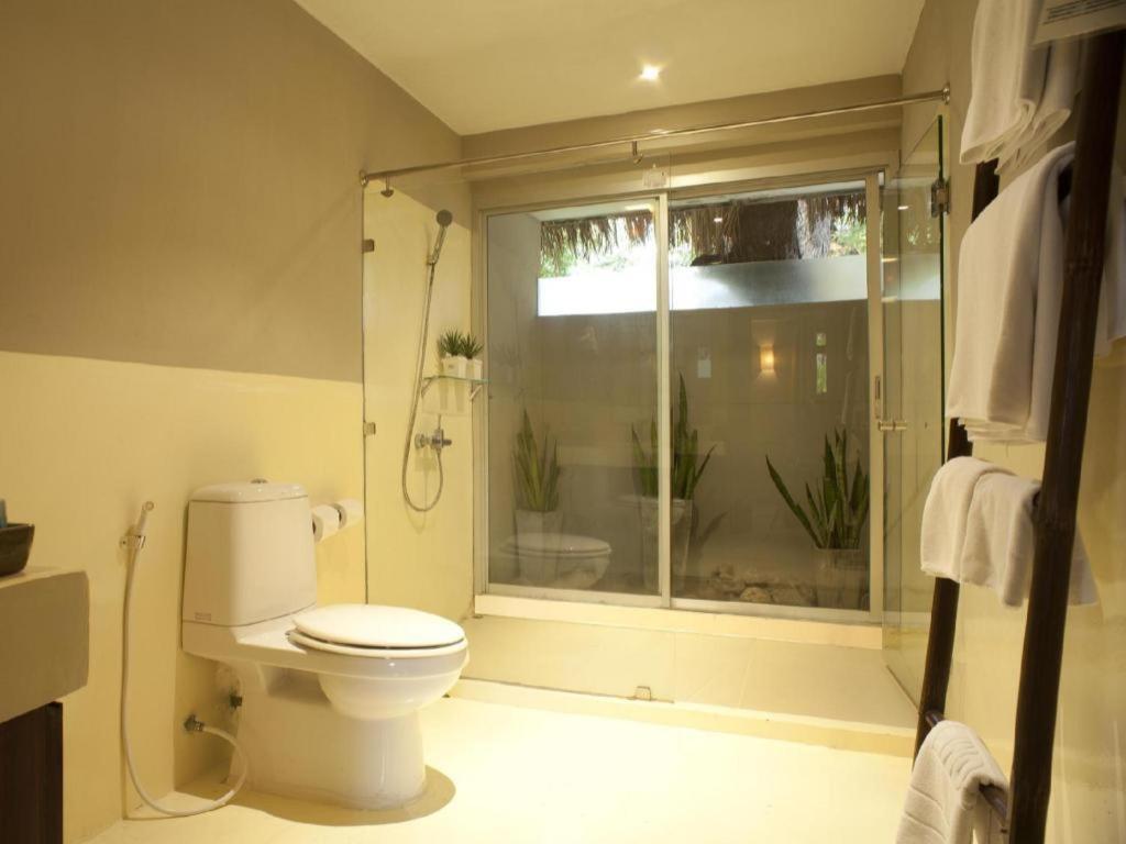 Casuarina Resort 26/27