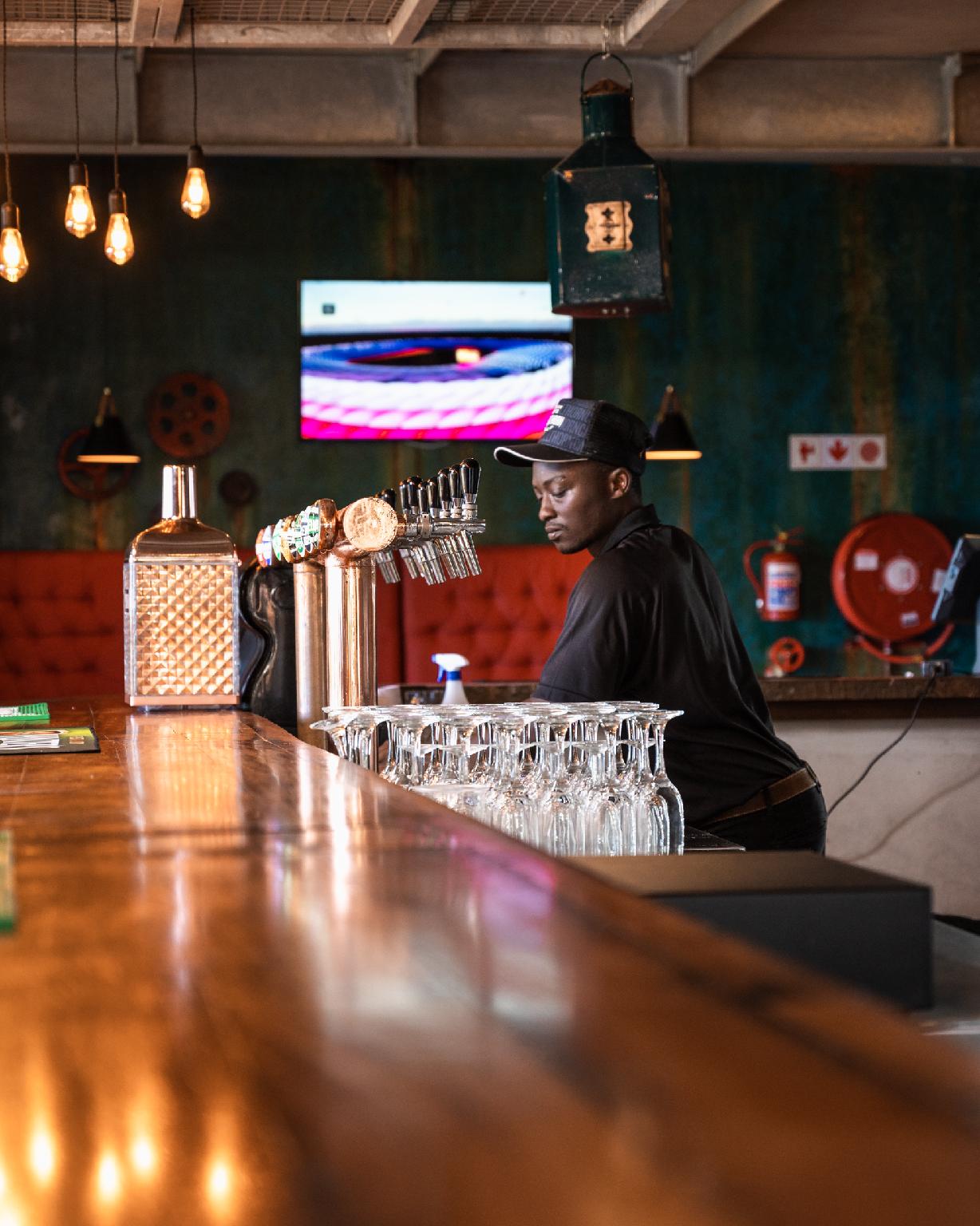 The Lazy Moose Restaurant & Lodge 26/42