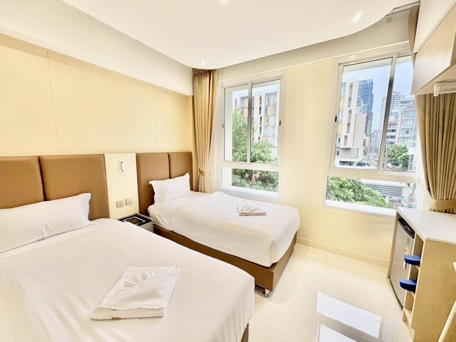 ABC QQ Hotel 18/38