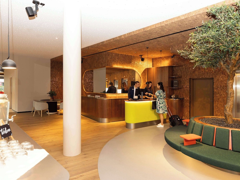 Novotel Zurich City West 8/79