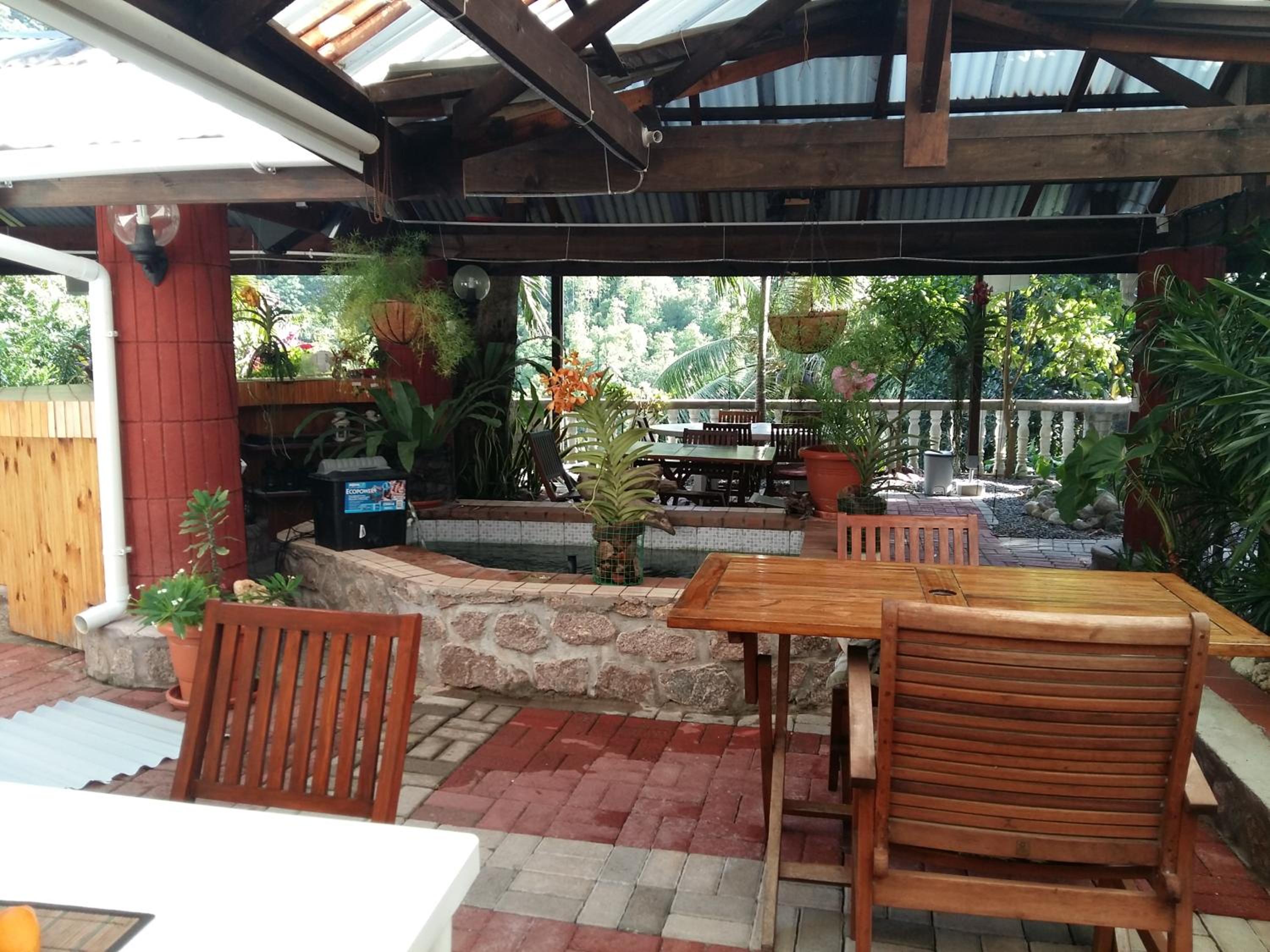 Carana Hilltop Villa 6/33
