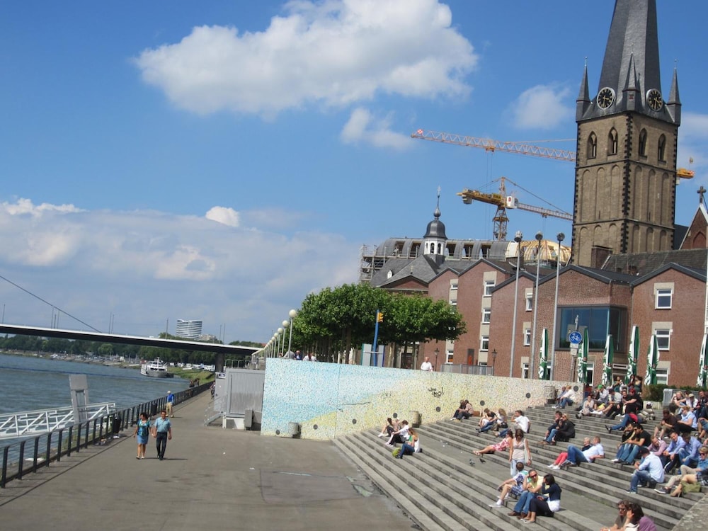 Hotel Alt Düsseldorf 33/34