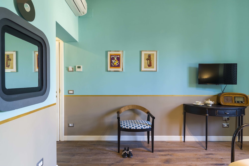 Frimi Boutique Rooms B and B 27/38