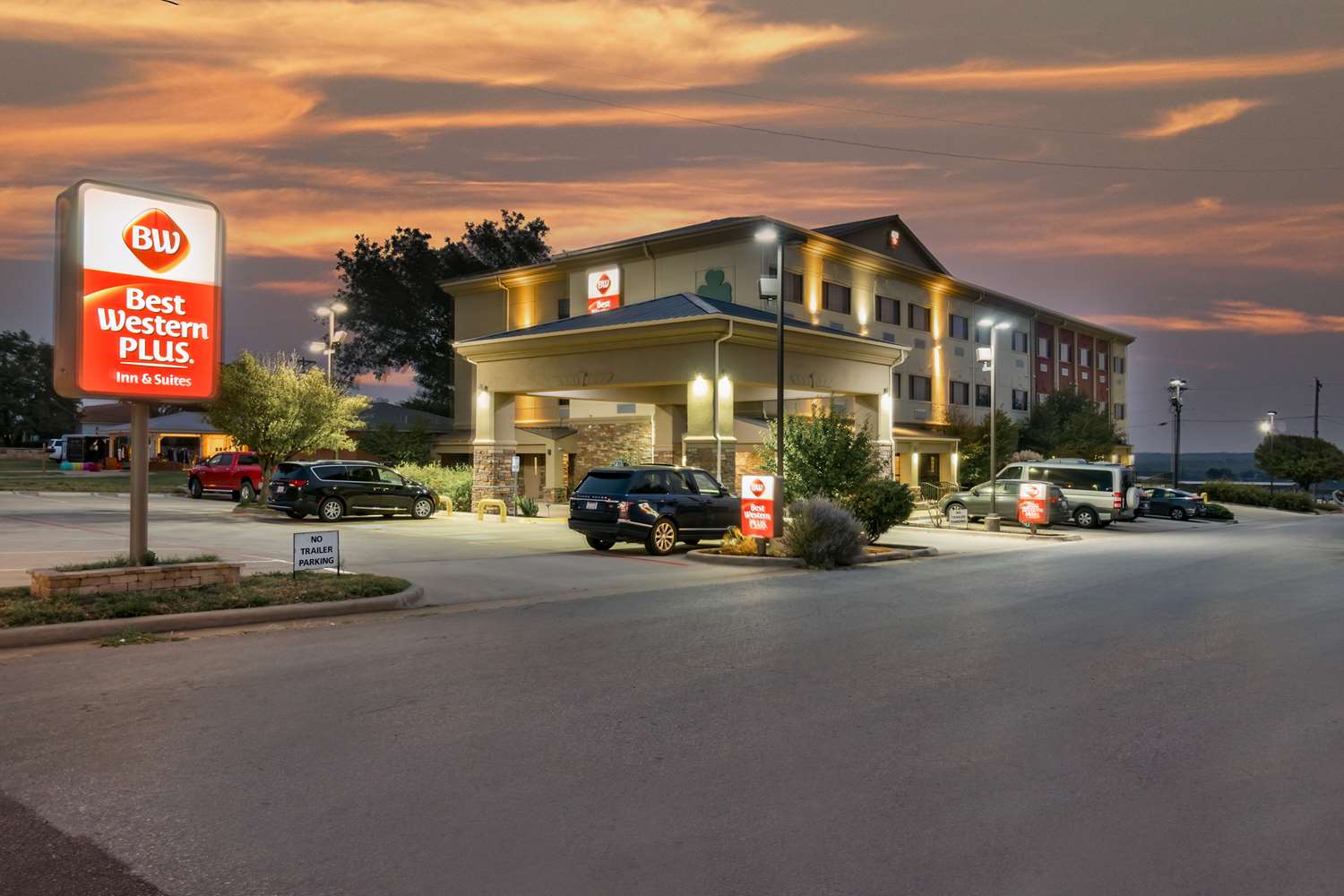 Best Western Plus Shamrock Inn and Suites 1/21