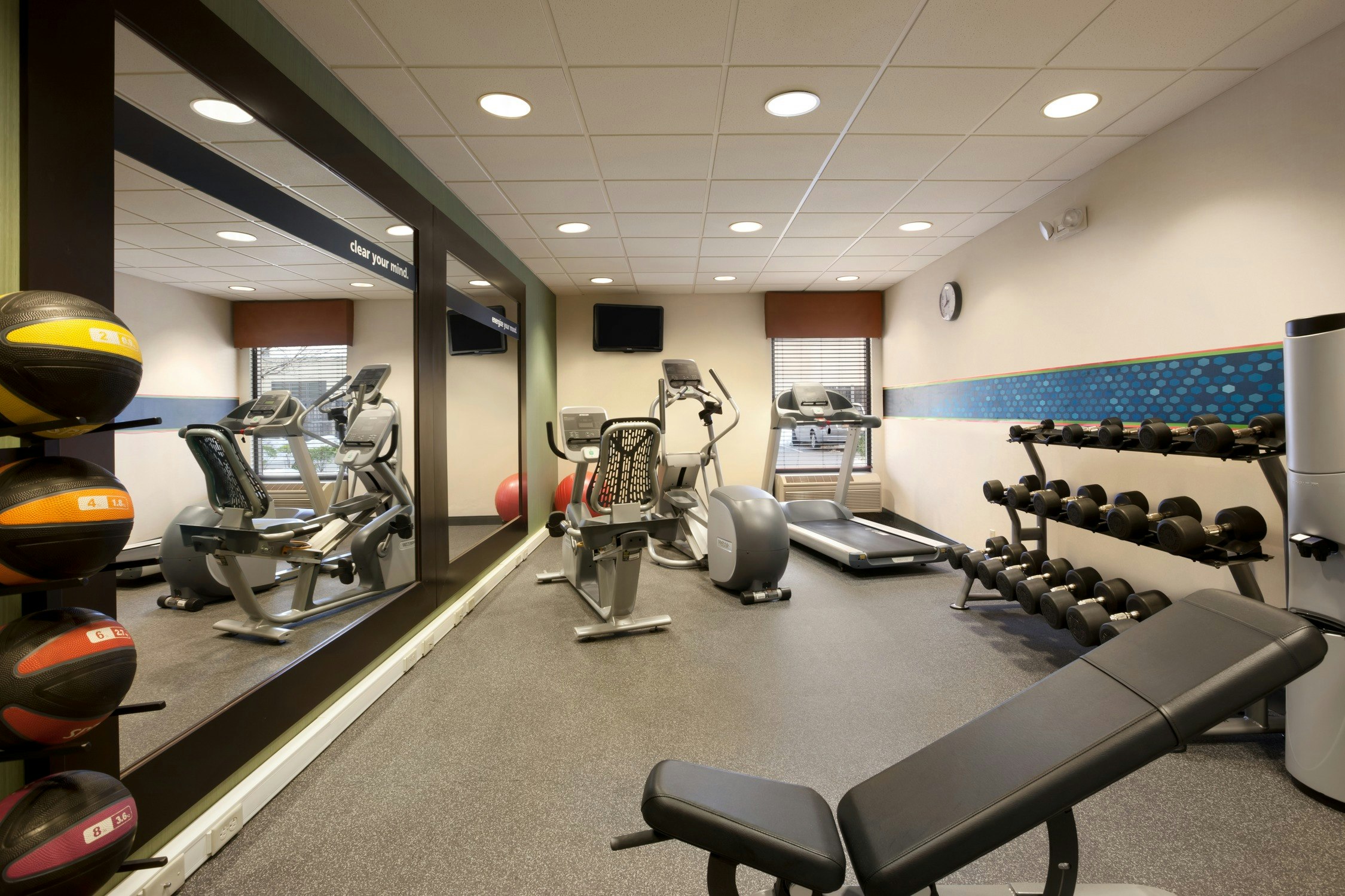 Hampton Inn Boston-Braintree 19/36