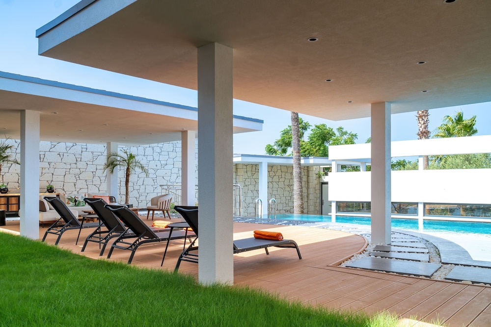 Euphoria Aegean Resort and Spa All Inclusive 35/39