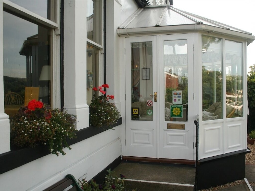 Glan Heulog Bed and Breakfast 4/59