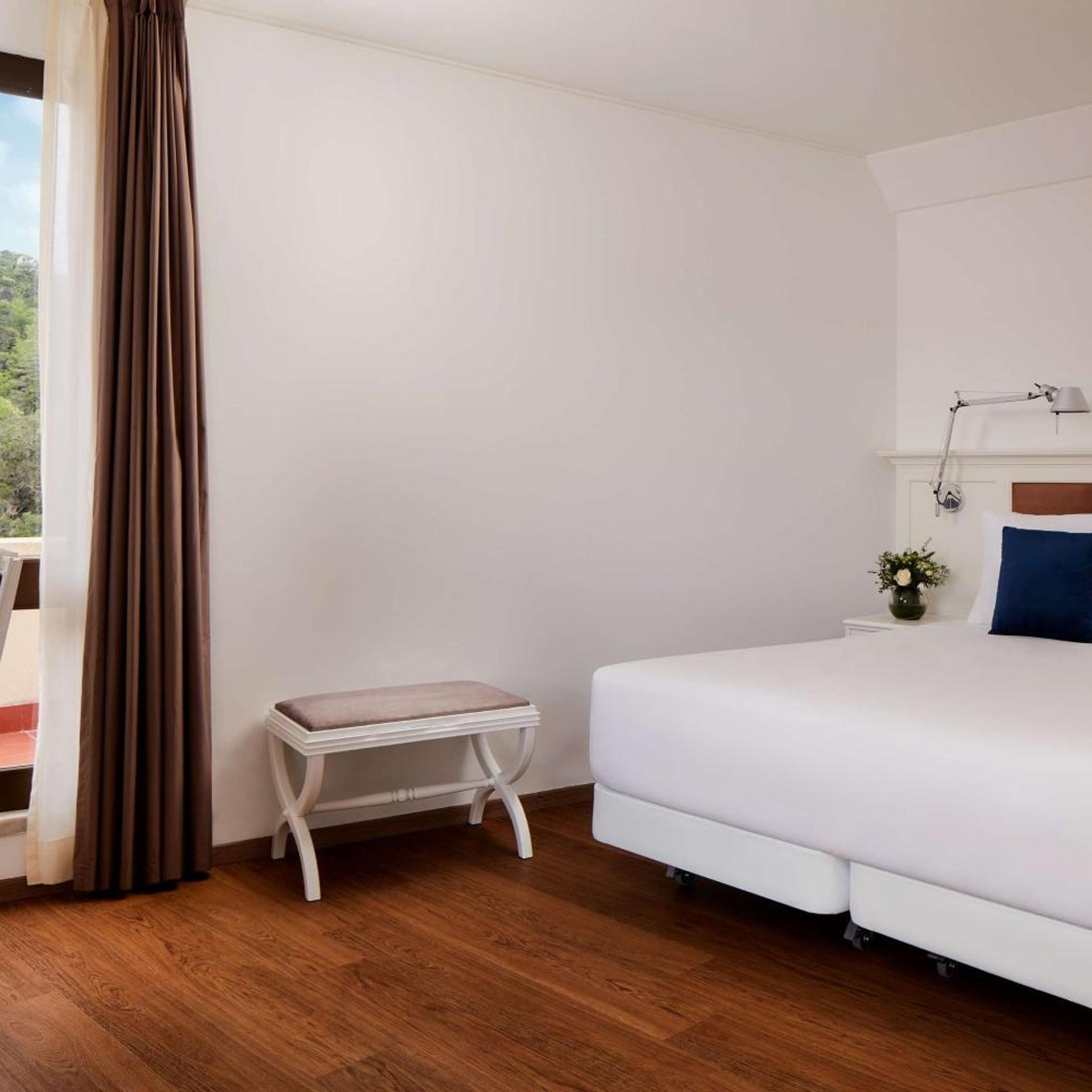 Superior, Double or Twin Bed, Valley View