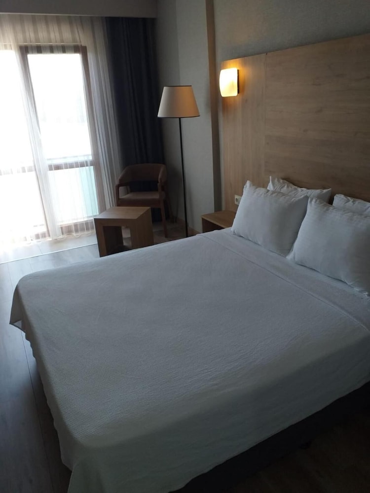 Nehir Hotel Kesan 20/46