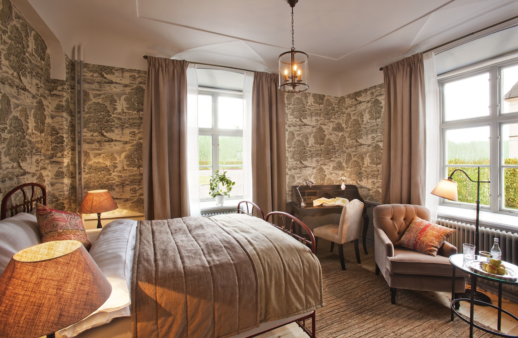 Superior, Double Bed, Castle Wing
