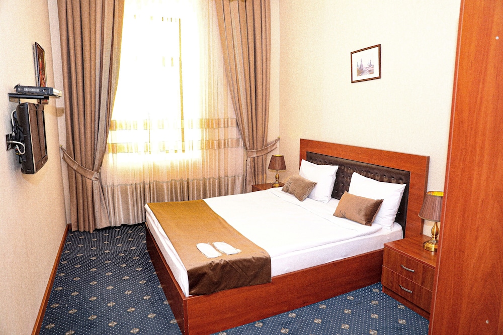 Du Port Hotel 23/81