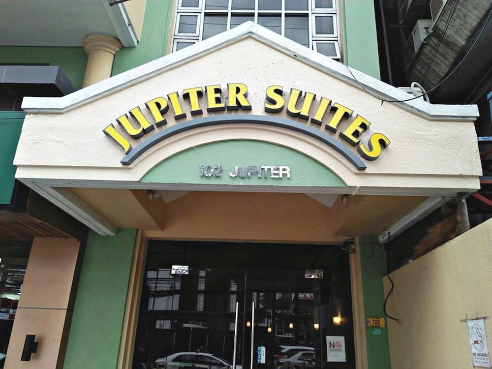 Jupiter Suites 2/50