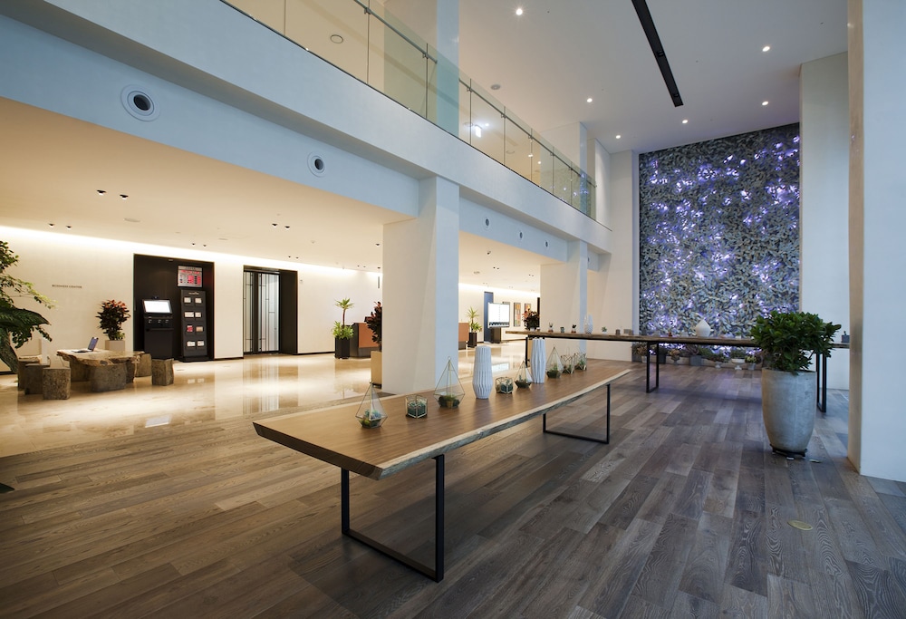 Lobby at Hotel Park Habio, SEOUL