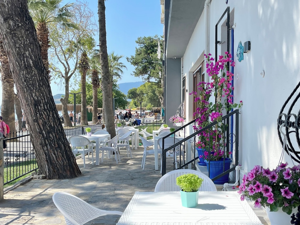 Villa Ece Pansiyon 32/40