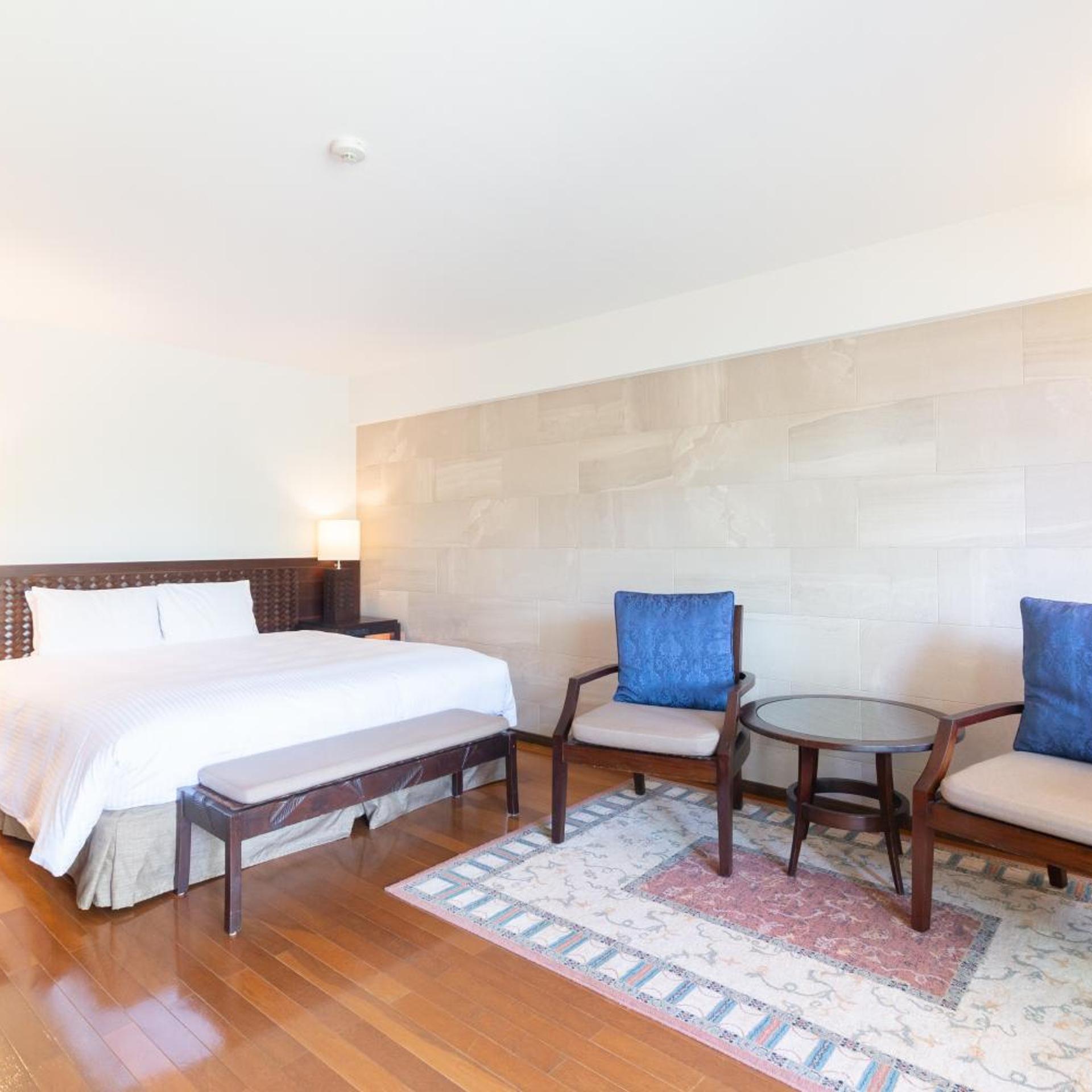 GARDEN, PREMIER, DOUBLE BED