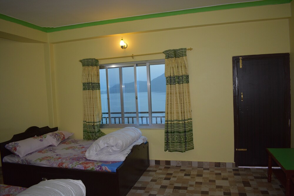 360 Lakefront Restro And Lodge 7/15