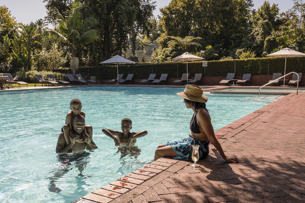 Fancourt Hotel 34/68