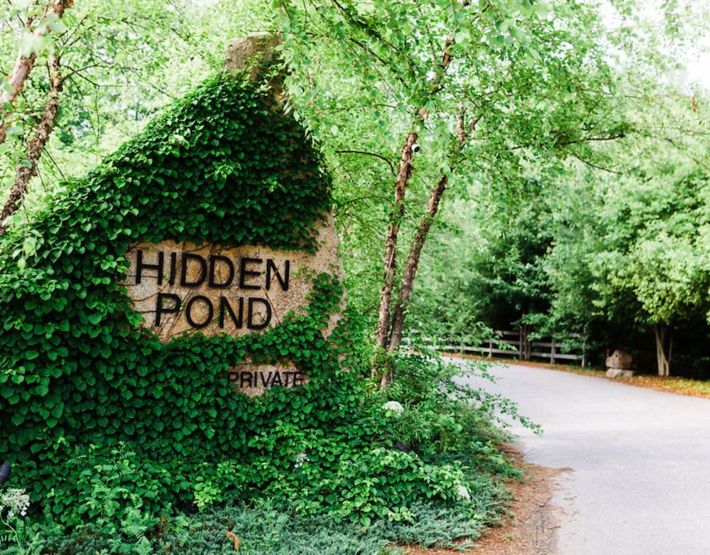 Hidden Pond 48/50