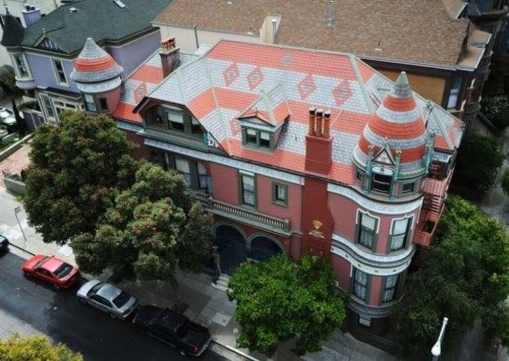 Chateau Tivoli Bed and Breakfast 1/50