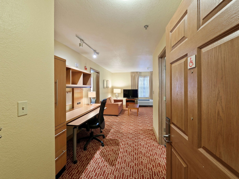 Towneplace Suites By Marriott Chantilly Dulles South 39/57