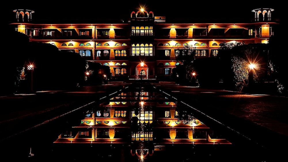 Umaid Lake Palace 5/50