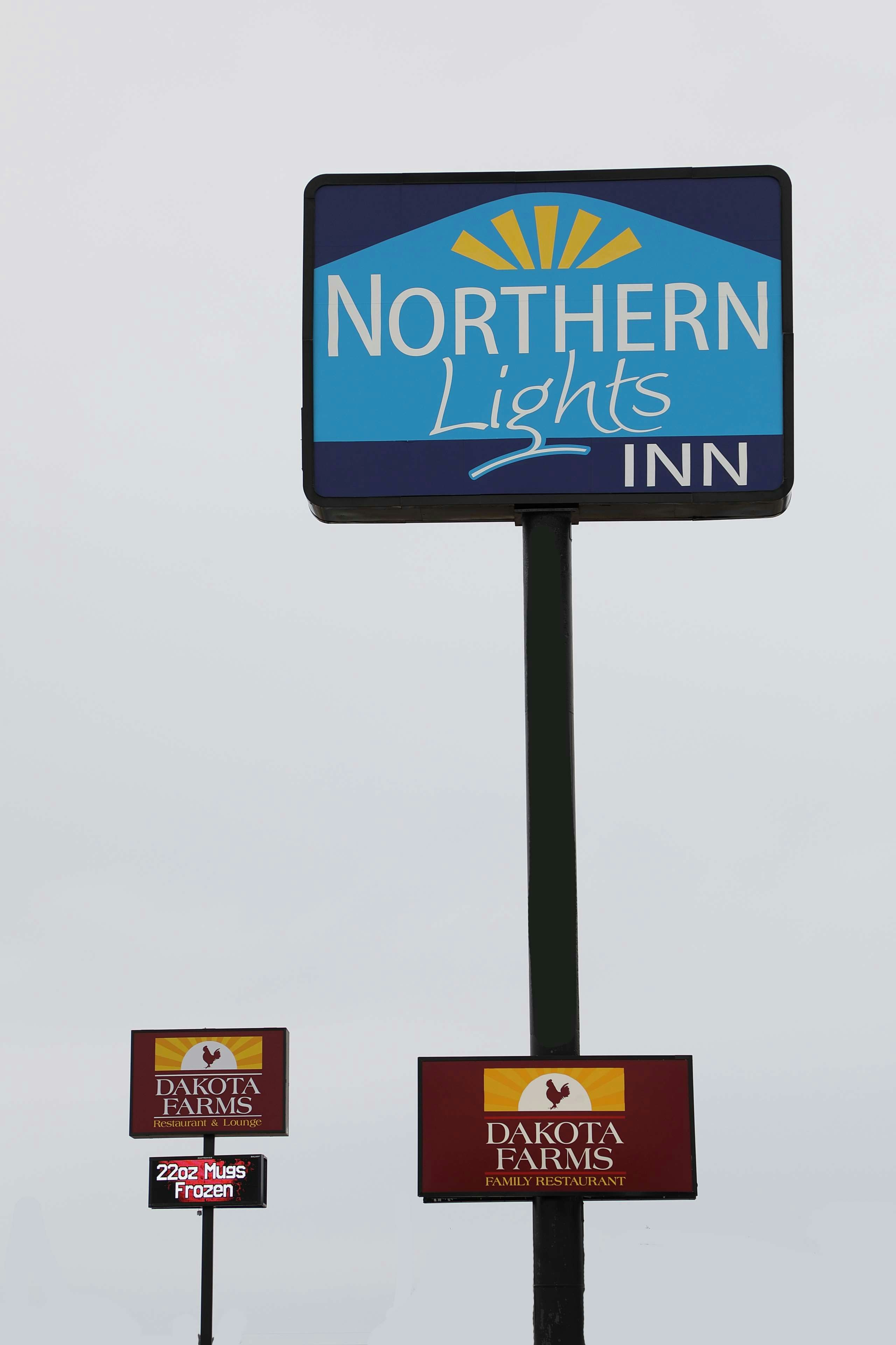Northern Lights Inn Rugby 9/19