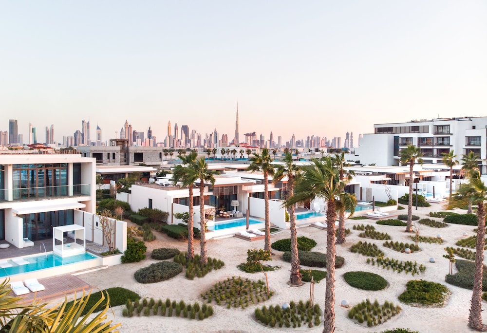 Nikki Beach Resort and Spa Dubai 6/81