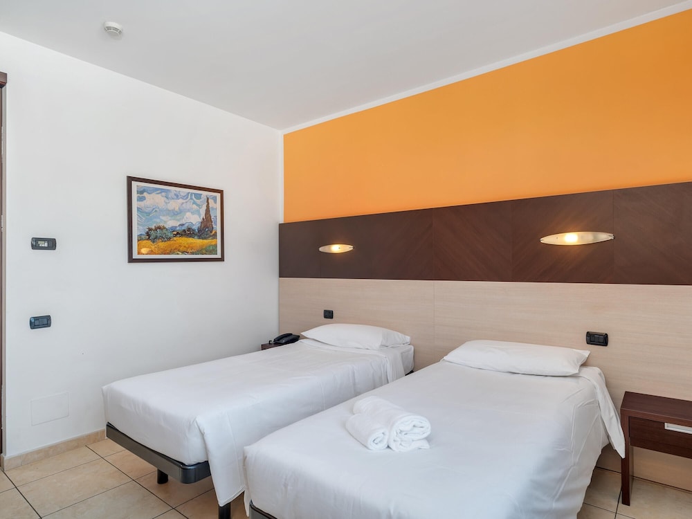 STANDARD, TWIN BEDS