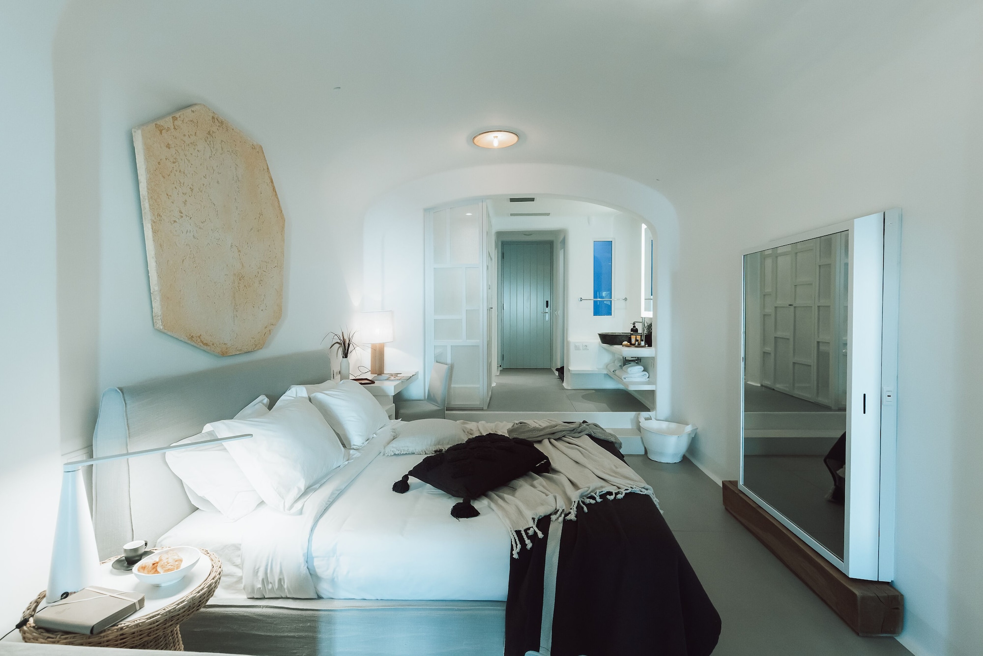 JUNIOR SUITE, STUDIO, KING BED, GARDEN VIEW, SOFA