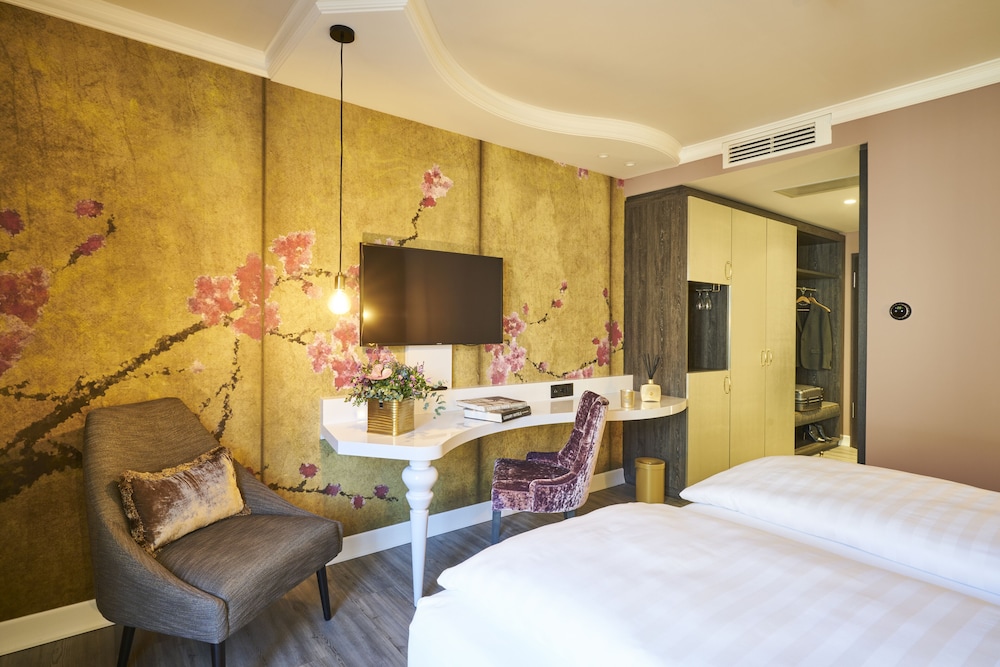 Classic Hotel Harmonie 43/77