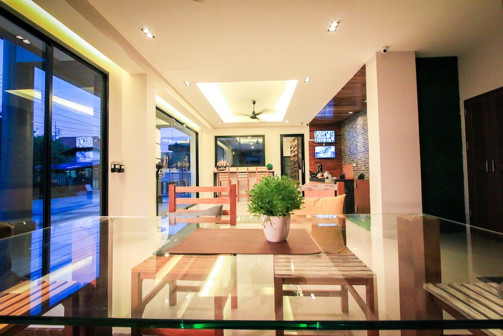 Vipa House Phuket 10/53