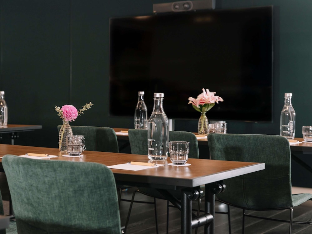 Movenpick Hotel Melbourne On Spencer 58/75