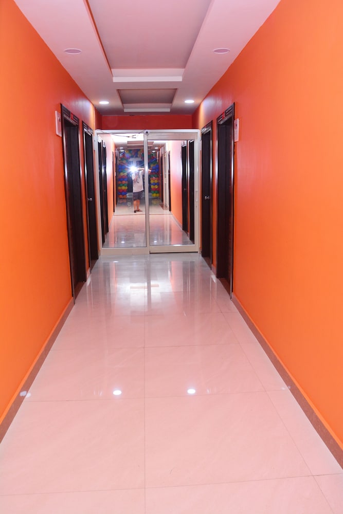 Hotel Devbhoomi Inn 28/40