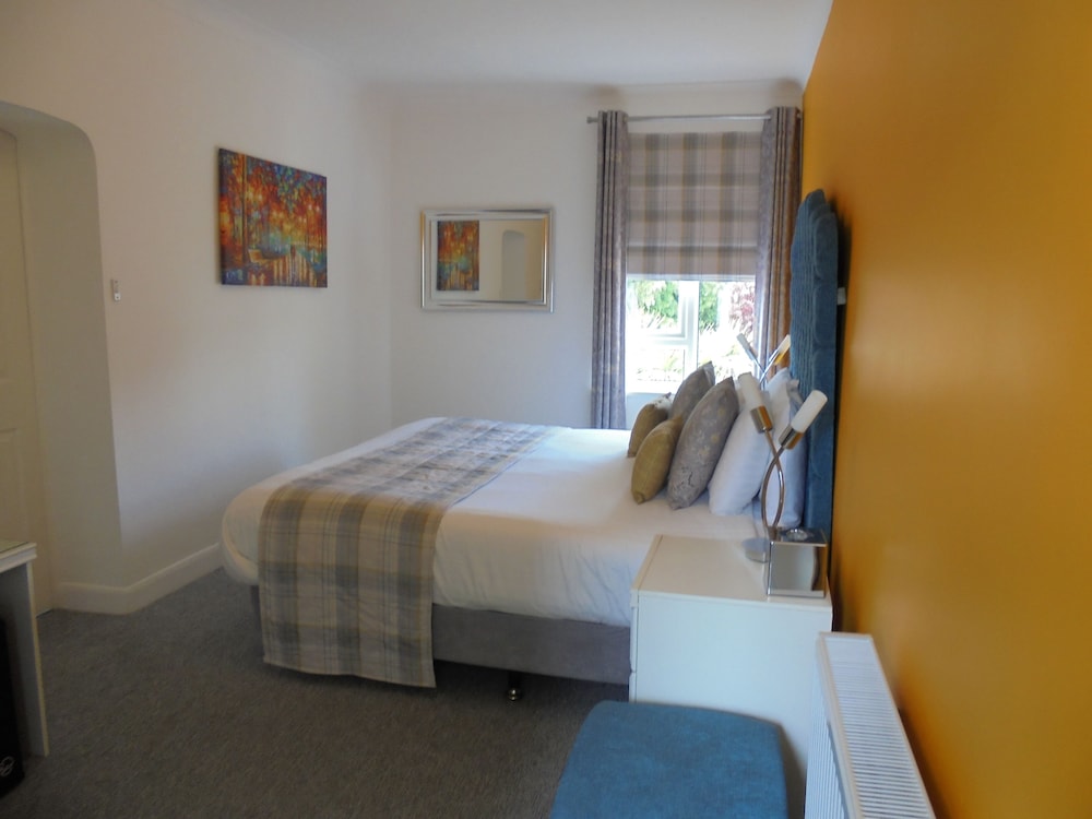 The Millbrook B & B 20/50