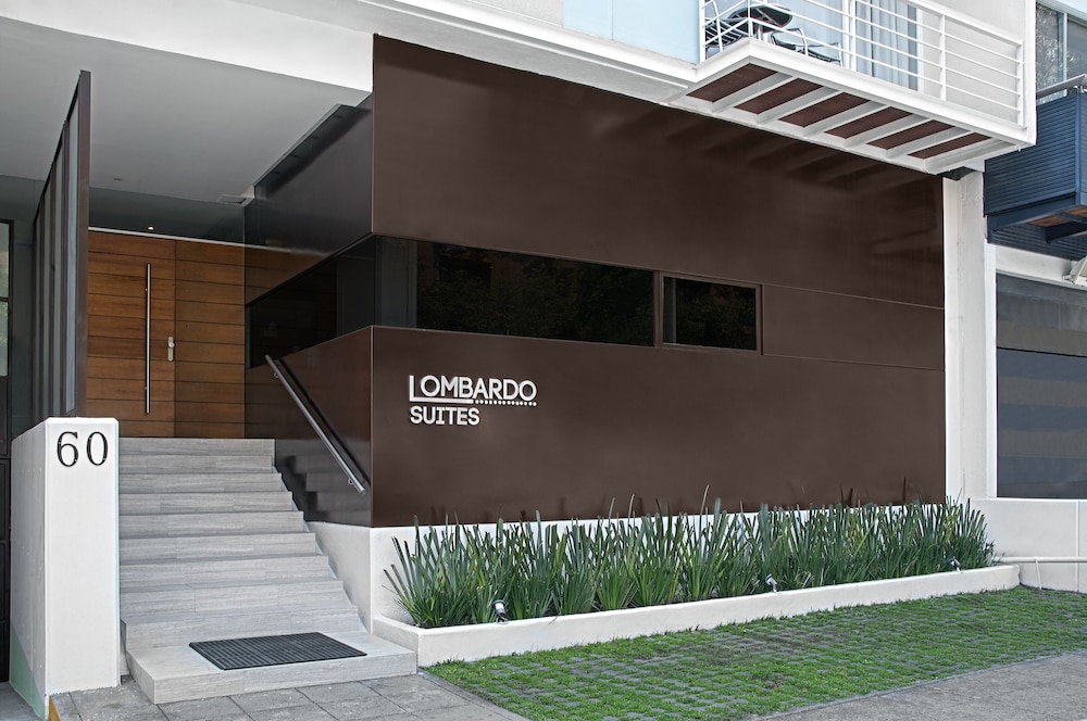 Lombardo Suites 2/50