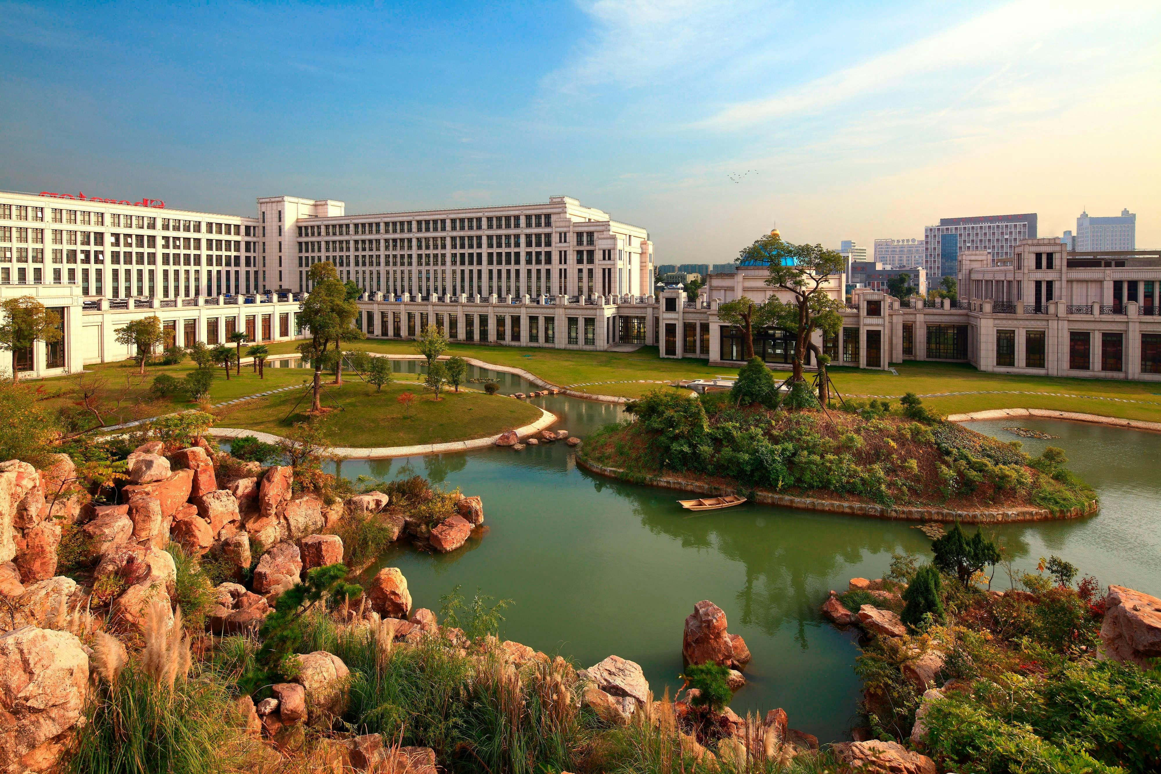 Sheraton Jiangyin Hotel 23/23